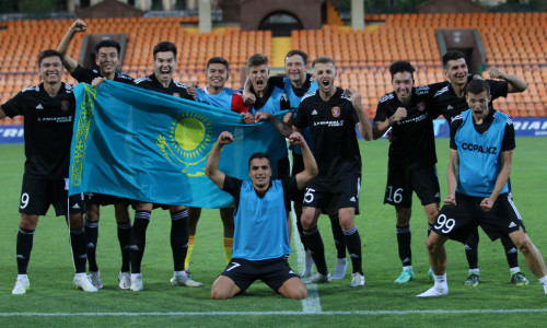 Сексуалды бөкселері бар порно